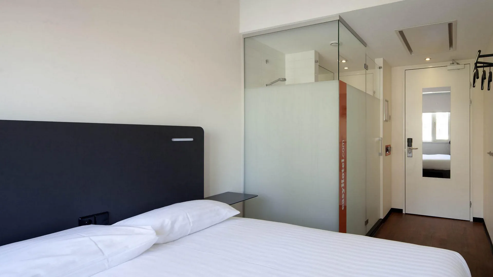 Hotel Easyhotel The Hague City Centre