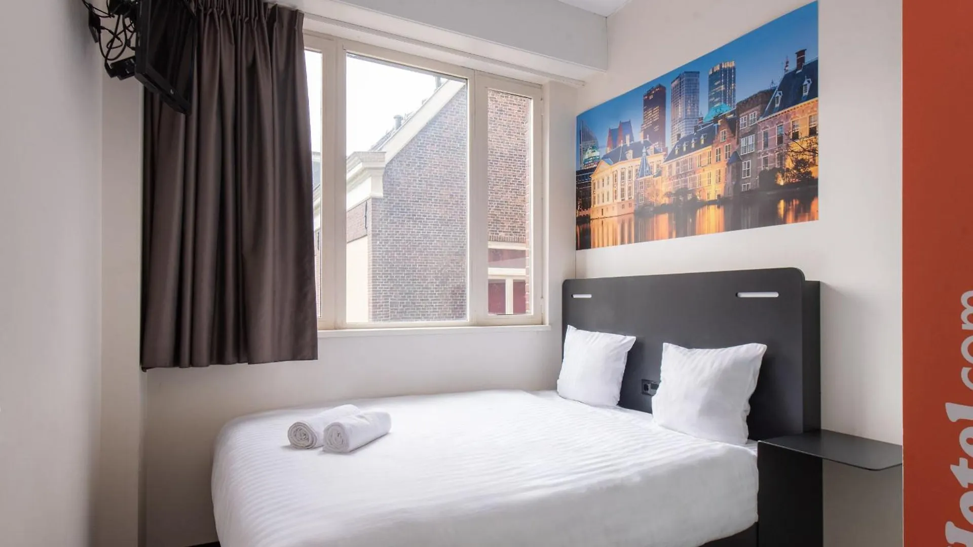 Easyhotel The Hague City Centre