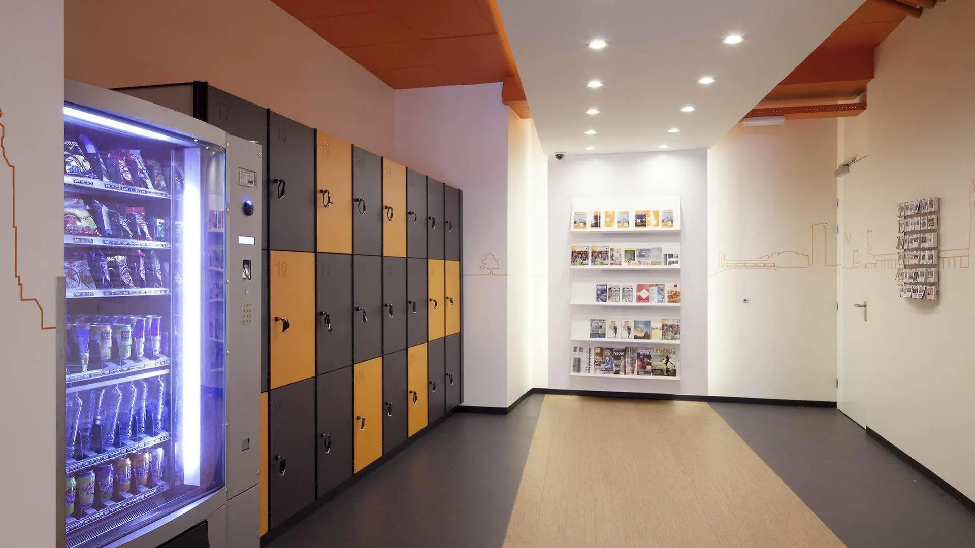 ** Hotel Easyhotel The Hague City Centre Netherlands