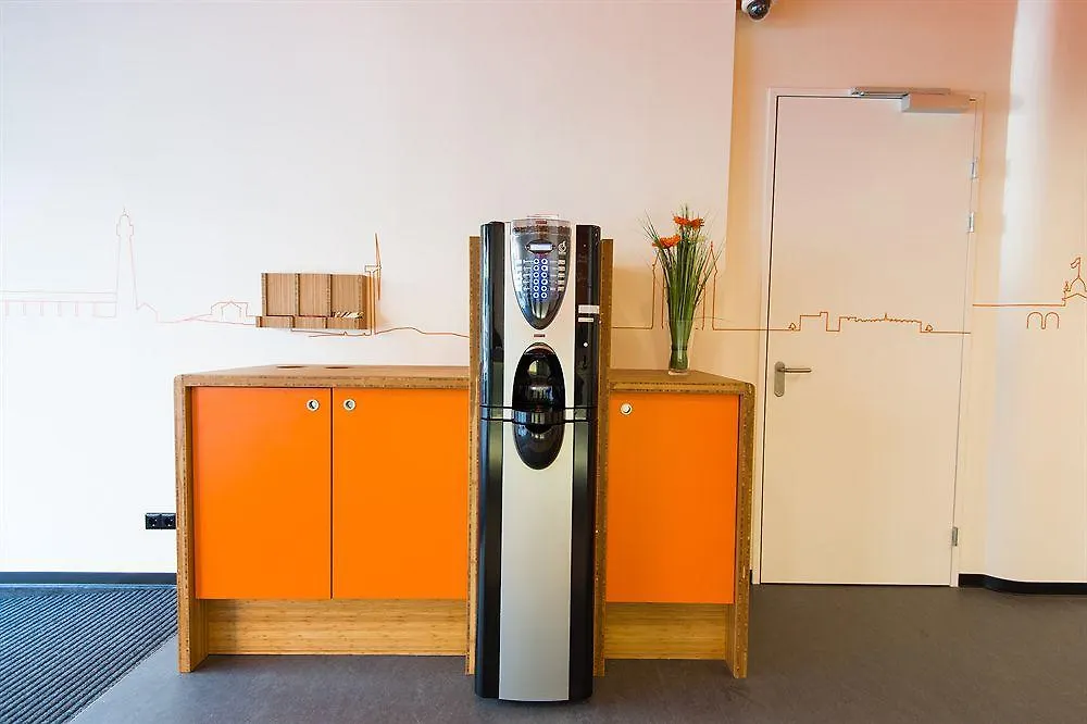 Easyhotel The Hague City Centre